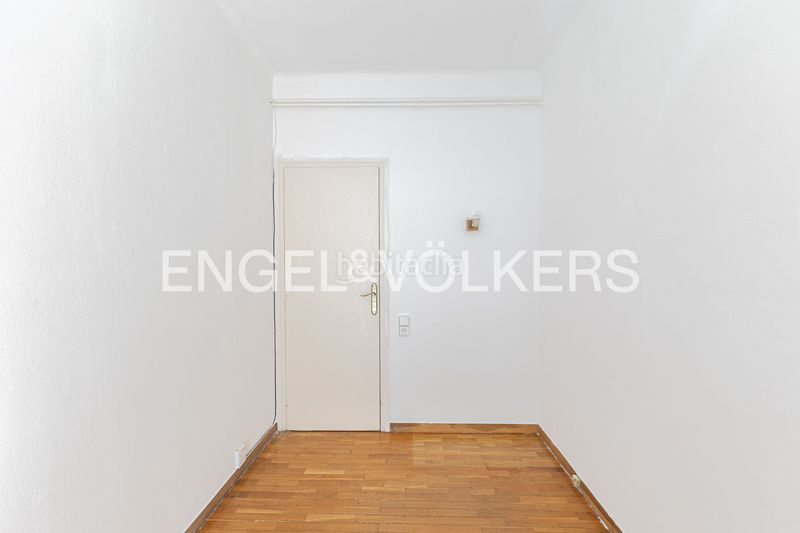 Foto 31a4c2f2-872a-4207-a2e1-8d0840be17fb. Pis amb calefacció a Sarrià Barcelona