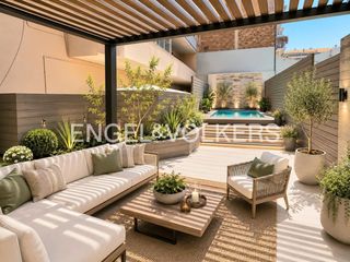 Duplex in La Nova Esquerra de l´Eixample. Luminoso dúplex de obra reciente con espectacular terraza privad
