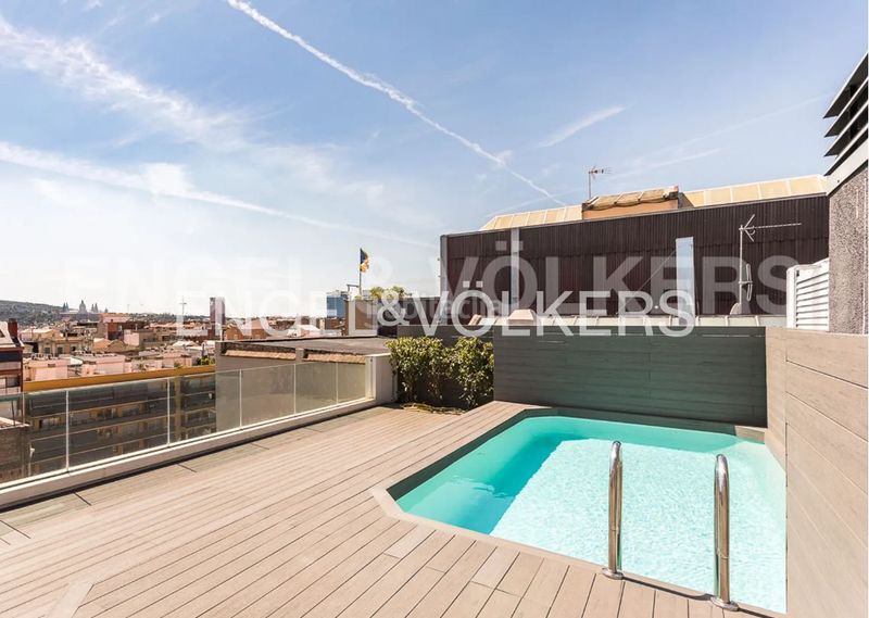 Foto 2c5174fe-3290-4507-93a8-47d77e47ba8d. Dúplex amb calefacció piscina a La Nova Esquerra de l´Eixample Barcelona