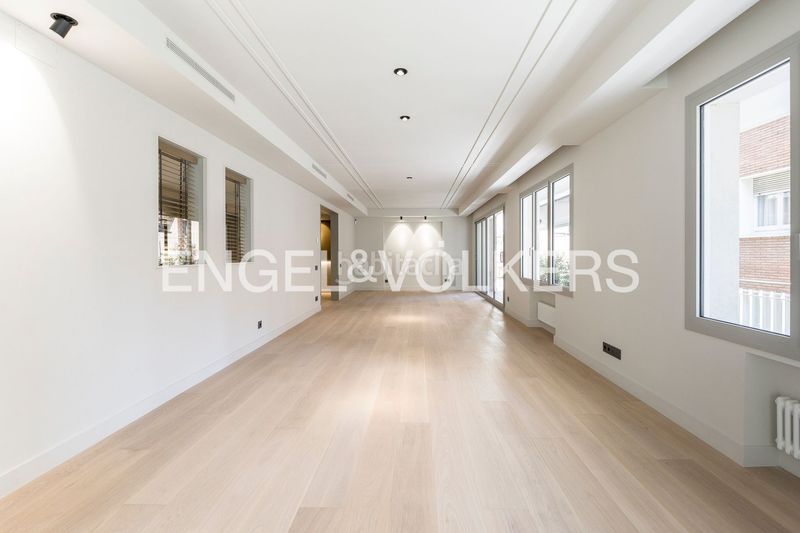 Foto 93028c87-8457-4124-96d7-3abcf4266489. Pis amb calefacció aparcament a Sant Gervasi - Bonanova Barcelona