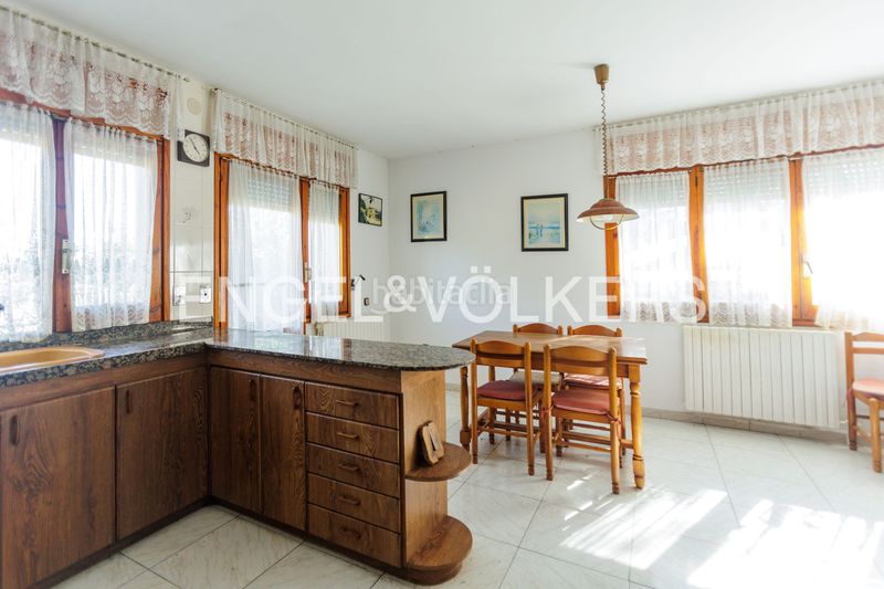 Foto 6667c590-a021-4e58-b2b5-a6d3e896bf0c. Casa amb calefacció aparcament a Calaf
