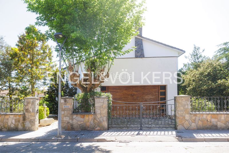 Foto a52dc271-9cb3-4051-ae93-7607090acd1b. Casa amb calefacció aparcament a Calaf
