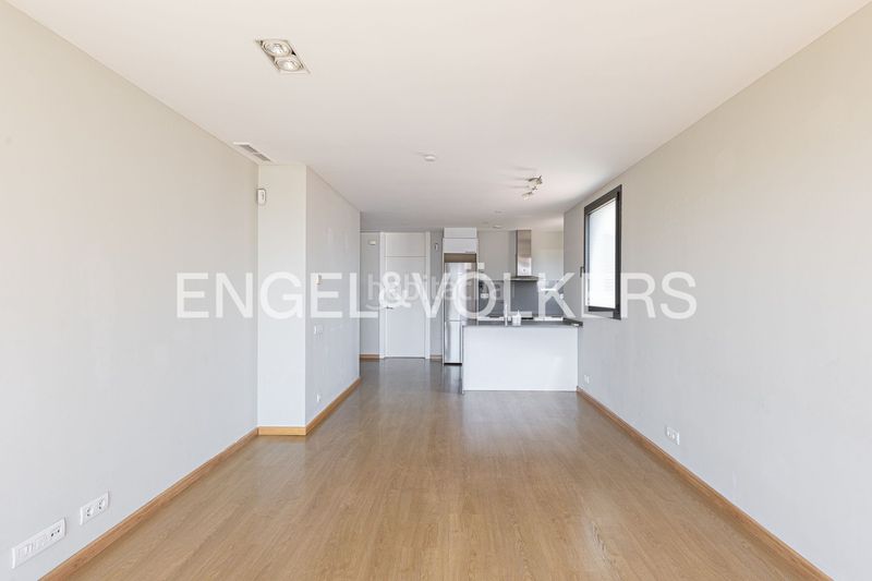 Foto 1ab58573-5c00-4a61-bd92-9b2dfdb26763. Àtic amb calefacció a Dreta de l´Eixample Barcelona