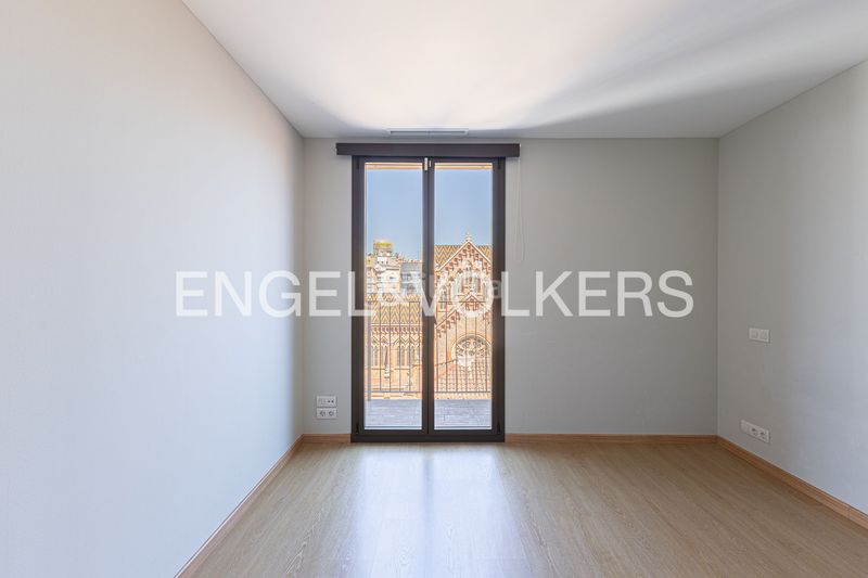 Foto 36e25f93-84b4-42f0-8be9-8ff327bb1432. Àtic amb calefacció a Dreta de l´Eixample Barcelona