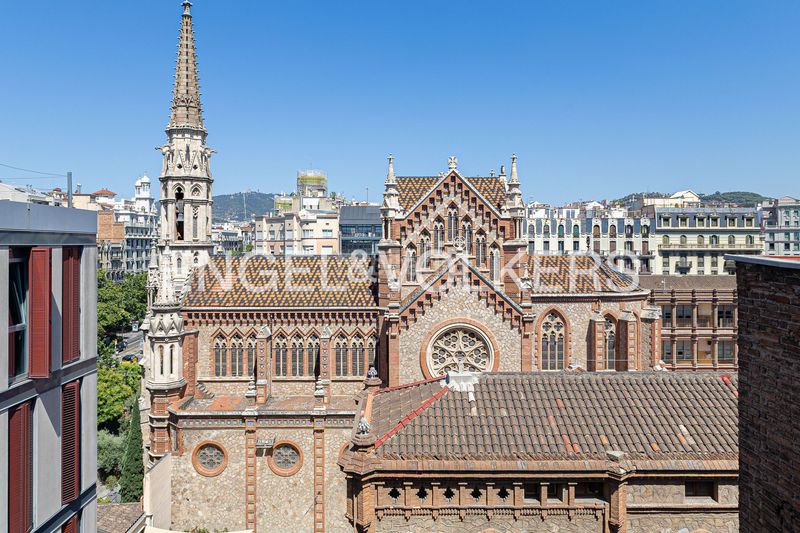 Foto 65e2ba40-8fc4-4c62-9b3d-a8785b909a22. Àtic amb calefacció a Dreta de l´Eixample Barcelona