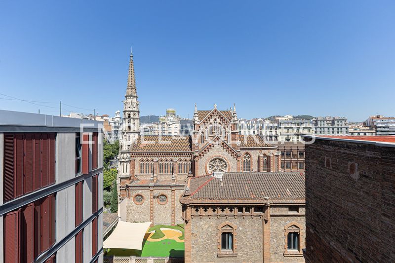 Foto b102d8d5-5de5-461c-810c-4774ca212a5d. Àtic amb calefacció a Dreta de l´Eixample Barcelona