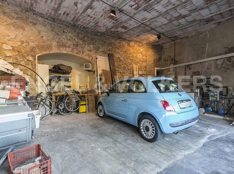 Foto 31309f22-9640-4641-aad4-626cc00df4b2. Casa amb calefacció aparcament piscina a Vallvidrera - Tibidabo - Les Planes Barcelona