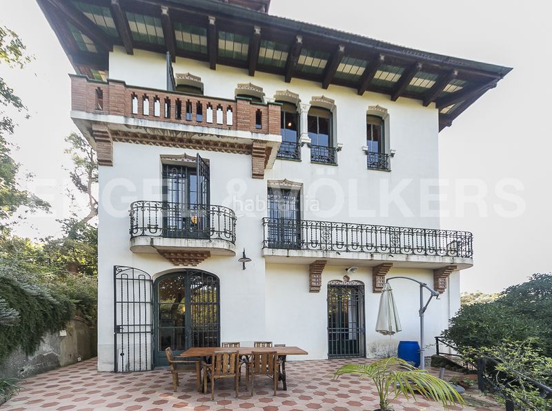 Foto 5ebb4886-1a7b-4ff7-a1e9-ba9ccee5858e. Casa amb calefacció aparcament piscina a Vallvidrera - Tibidabo - Les Planes Barcelona