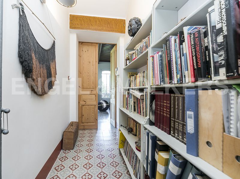 Foto 820721d0-16f4-4aa3-bbff-e596181f30e0. Casa amb calefacció aparcament piscina a Vallvidrera - Tibidabo - Les Planes Barcelona
