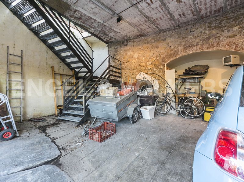 Foto ad72726d-612b-42d7-aa29-32aa45745a1c. Casa amb calefacció aparcament piscina a Vallvidrera - Tibidabo - Les Planes Barcelona