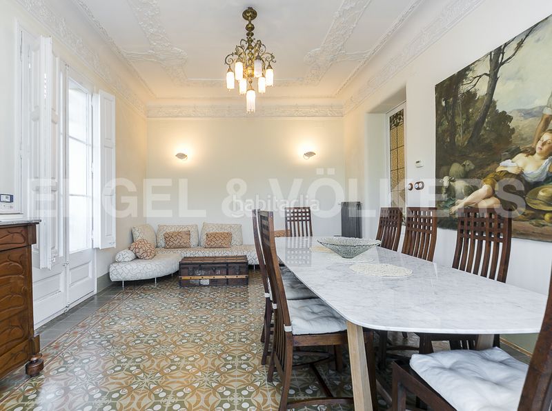 Foto b6c90e3a-8ef9-4784-83aa-698b3c5d1cb7. Casa amb calefacció aparcament piscina a Vallvidrera - Tibidabo - Les Planes Barcelona