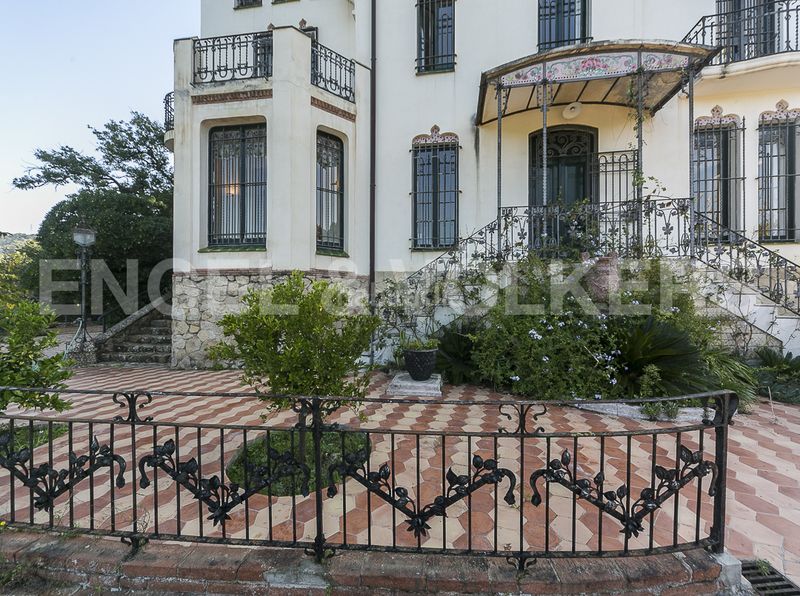 Foto c14774a2-f06f-48cc-aab9-45b6b7434b00. Casa amb calefacció aparcament piscina a Vallvidrera - Tibidabo - Les Planes Barcelona