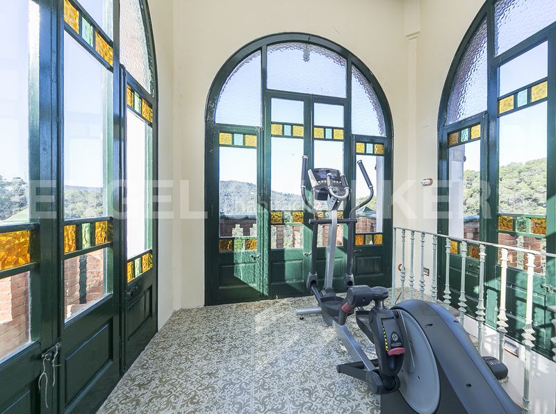 Foto cd60fa29-4703-47b6-b2ef-d982070eb75b. Casa amb calefacció aparcament piscina a Vallvidrera - Tibidabo - Les Planes Barcelona