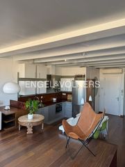 Lloguer Àtic a Vila de Gràcia. Encantador apartamento de 1 dormitorio en gracia