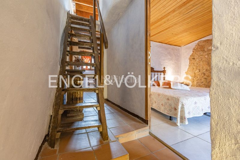 Foto d654e453-024a-4b8b-b20c-d1824ea1ec19. Casa amb calefacció a Cardona
