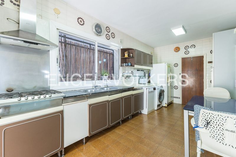Foto b04798e7-139c-44ca-a9c7-ba41cd2fc40a. Casa amb calefacció piscina a Montmar Castelldefels