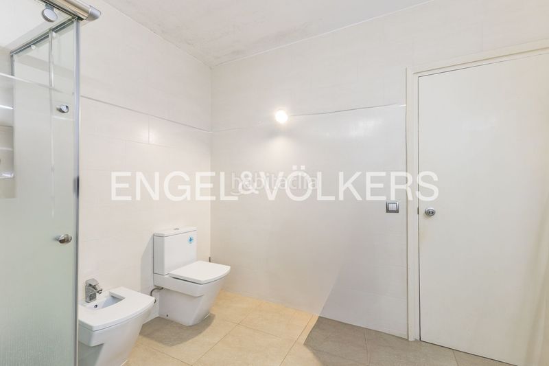 Foto b0fecd71-1bab-4467-b40a-7cdc6ebf6a6b. Casa amb calefacció piscina a Montmar Castelldefels