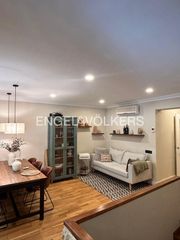 Rent Duplex in Sant Gervasi - Bonanova. Coqueto y espacioso dúplex en sant gervasi para larga estancia