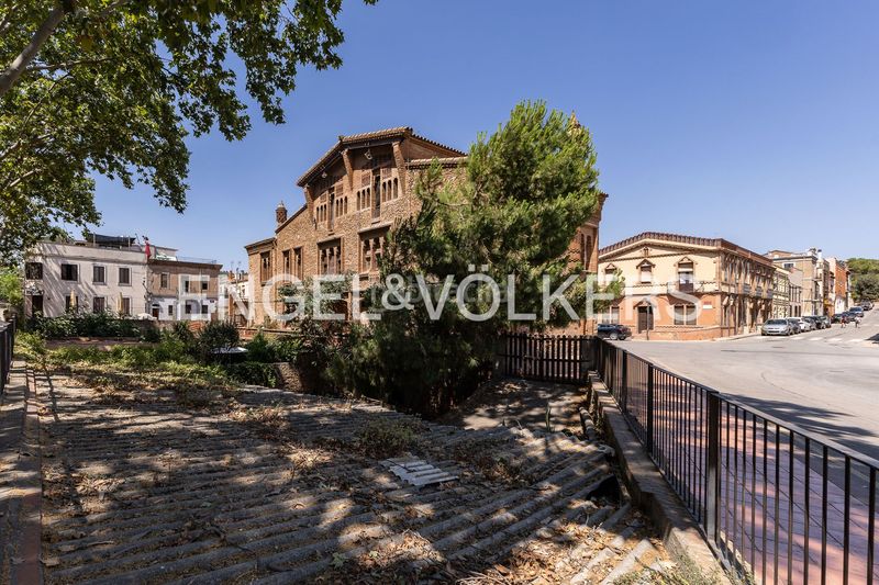 Foto 40cb2fe5-ed37-4291-8d04-309a90a6664e. Haus mit heizung in Santa Coloma de Cervelló