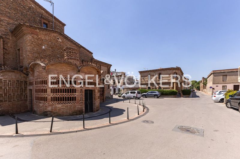 Foto e1f1a25d-f944-4089-833a-fcf2eb577d5c. Haus mit heizung in Santa Coloma de Cervelló
