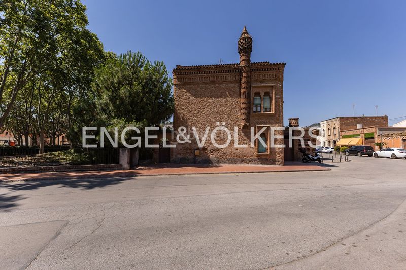 Foto edf4db8e-8680-4cb9-b05a-806ba582be89. Haus mit heizung in Santa Coloma de Cervelló