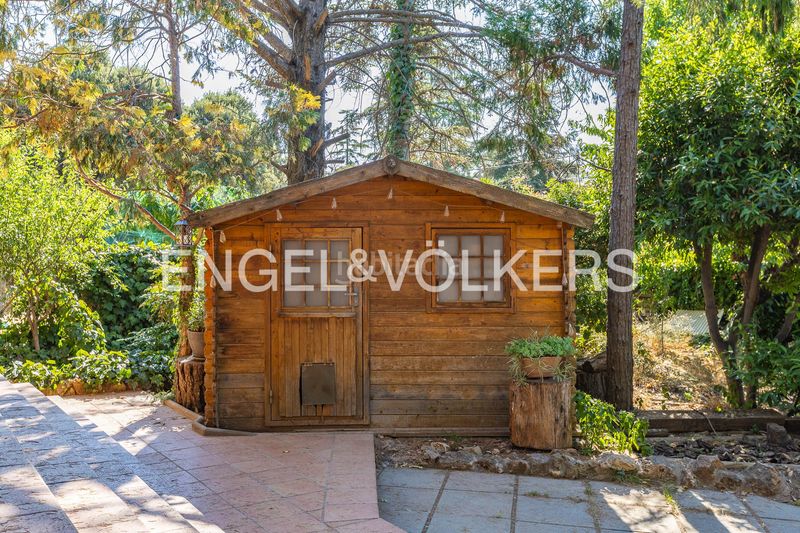 Foto f6b3683e-f6dd-4f4e-b5b5-01f25c8cc34e. Casa amb calefacció aparcament piscina a Collbató