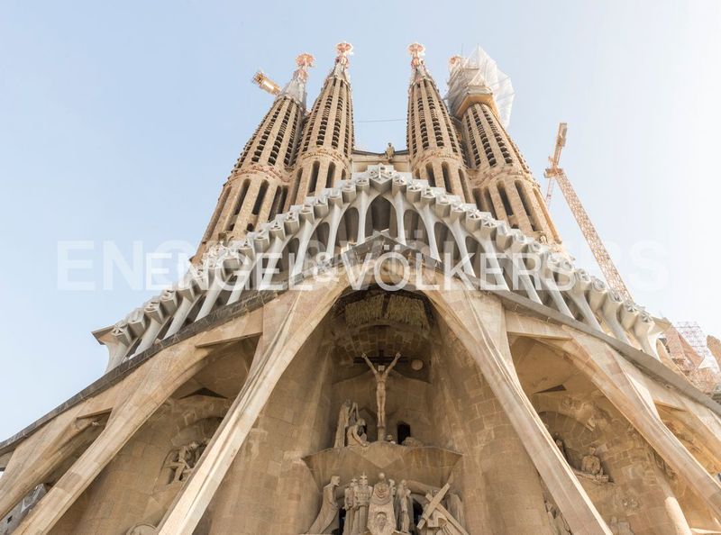 Foto f6c1aaf9-301d-490b-8213-c4c9f1b20993. Àtic amb calefacció a Baix Guinardó Barcelona