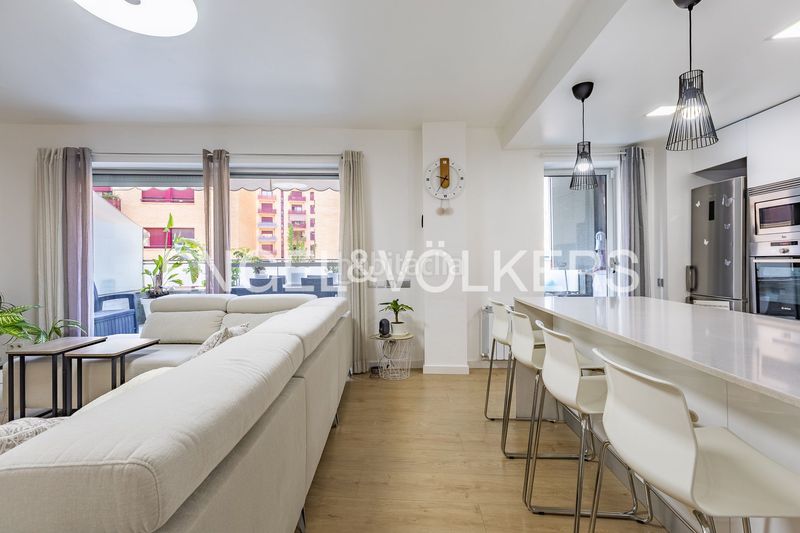 Foto 0c2730df-2315-4919-a3a6-d1449939f516. Pis amb calefacció aparcament a Can Llong Sabadell