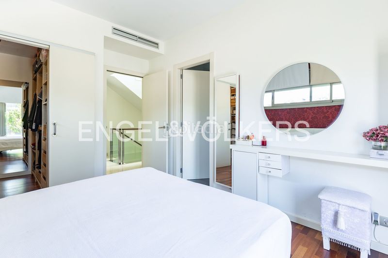 Foto c7327c20-e3c4-4de0-9dde-0227cfb10923. Casa amb calefacció aparcament piscina a Alella