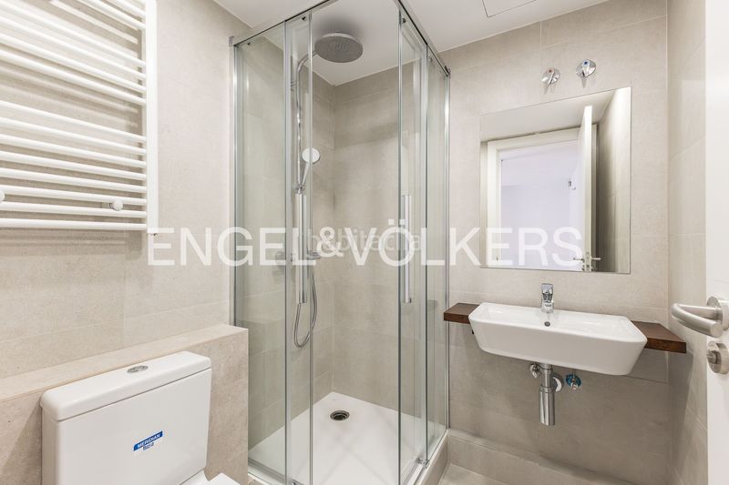 Foto a49a5850-0330-4ae3-9705-1facfef0ed1e. Dúplex amb calefacció aparcament piscina a Putget - Farró Barcelona