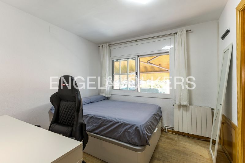 Foto b5f45ba9-08a6-46ff-ba6c-bd610a17824e. Casa amb calefacció aparcament piscina a Gava Mar Gavà