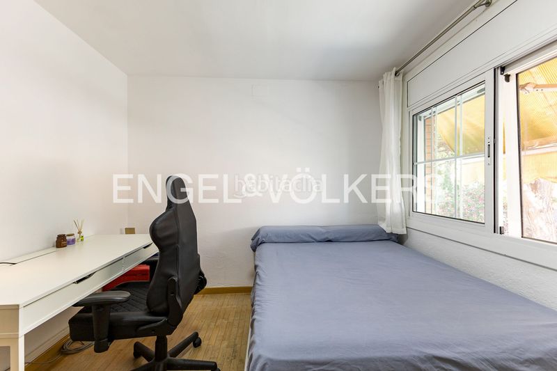 Foto dea30257-e7ce-4928-8a03-e4fc831f17c0. Casa amb calefacció aparcament piscina a Gava Mar Gavà