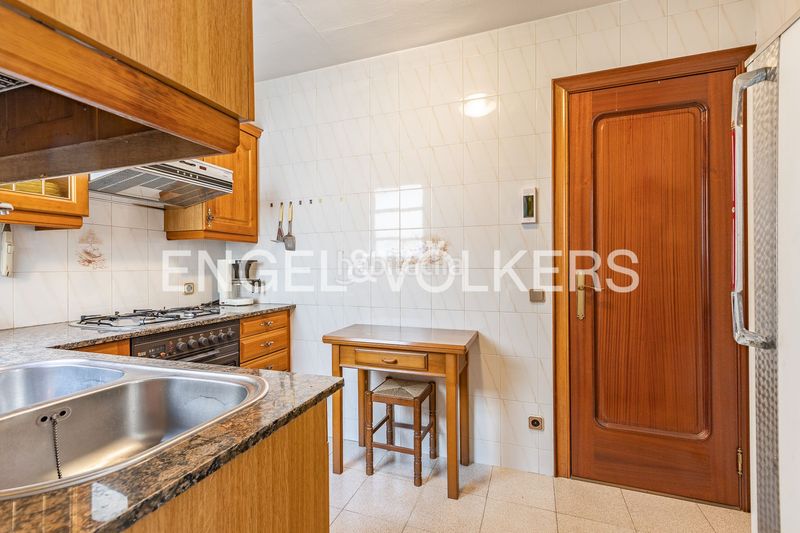 Foto 87a21657-ebef-4d6e-83fa-eec70901133b. Àtic amb calefacció aparcament a Catalunya - Fontetes Cerdanyola del Vallès