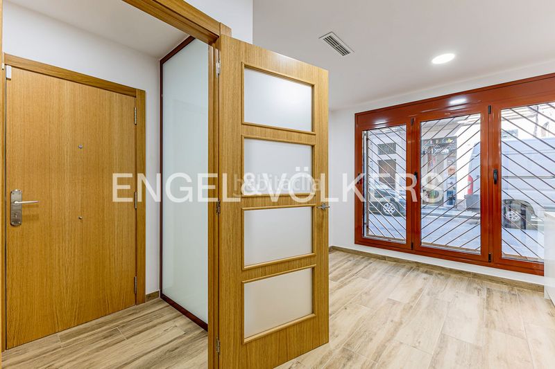 Foto 586d3d57-e3c9-485b-b365-4e164fbce8e1. Pis amb calefacció a Sants Barcelona