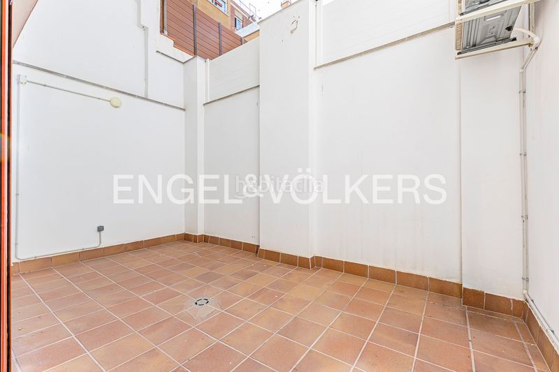 Foto aa7e0dfe-43b4-4ce7-80fc-ddbae4ae1b2a. Pis amb calefacció a Sants Barcelona