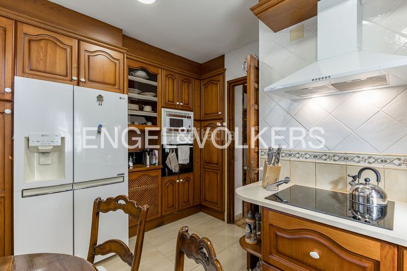 Foto 99215e7a-9747-4276-bd02-879e714cf5ed. Casa fantastica casa en urbanización exclusiva en Calafell