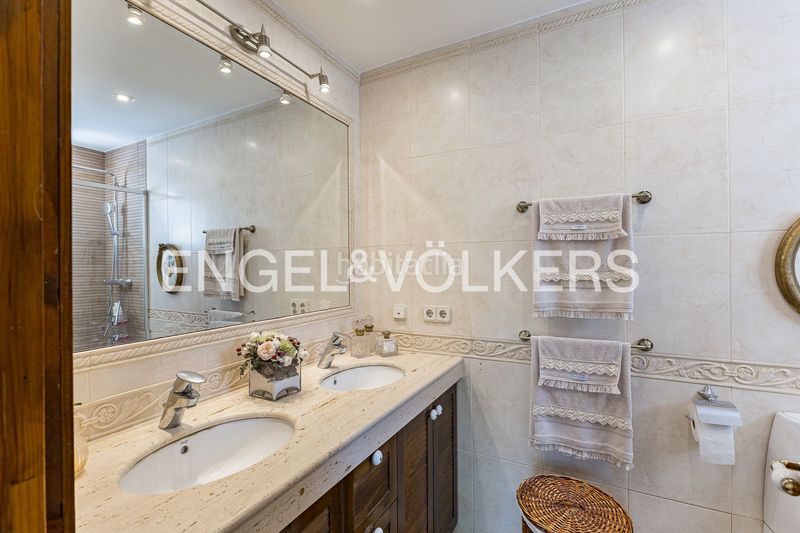 Foto a30927c3-b6fe-4897-848b-22ca532cdc59. Casa fantastica casa en urbanización exclusiva en Calafell