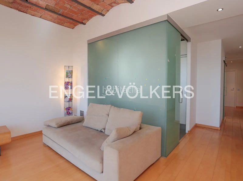 Foto 2a0a4894-80d2-49b0-9227-b4f8bdd02aff. Pis amb calefacció a Vila de Gràcia Barcelona