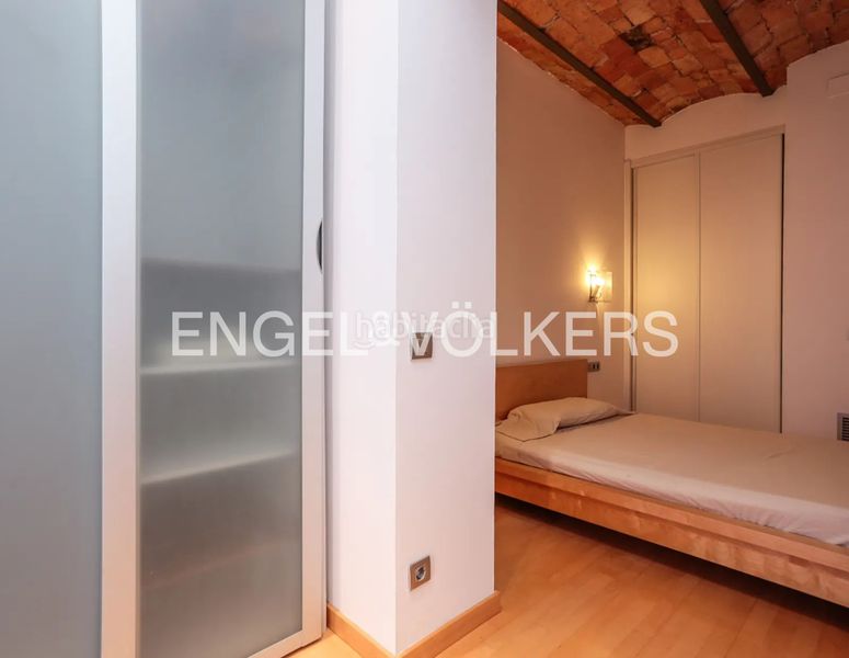 Foto b2d81060-3909-4bfb-89a7-4e60c2a0edaa. Pis amb calefacció a Vila de Gràcia Barcelona