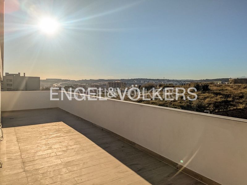Foto 03f96dfb-86eb-4974-a05a-26c42b8edfa7. Àtic amb calefacció aparcament a Santa Perpètua de Mogoda