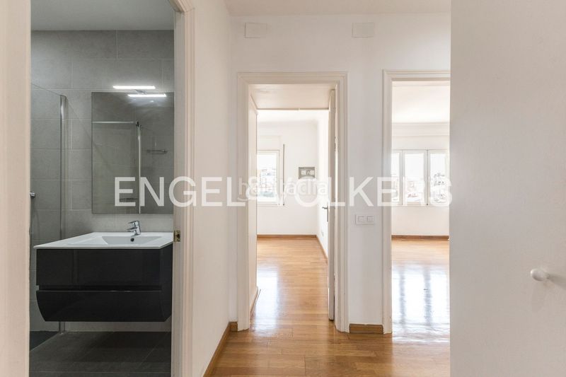 Foto e0e4b11e-95aa-476d-9b67-aedd76b6add3. Pis amb calefacció a Sant Gervasi - Bonanova Barcelona
