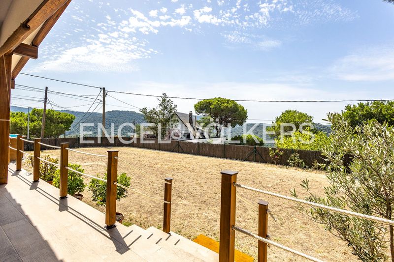 Foto c0ccf668-5a0c-4c29-a6b8-7edb1d19c13d. Casa amb calefacció aparcament piscina a Vilanova del Vallès