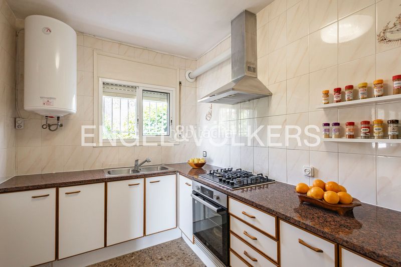 Foto d5600bf1-c2a9-4dbe-bc18-ec98d774a022. Casa amb calefacció piscina a Mediona