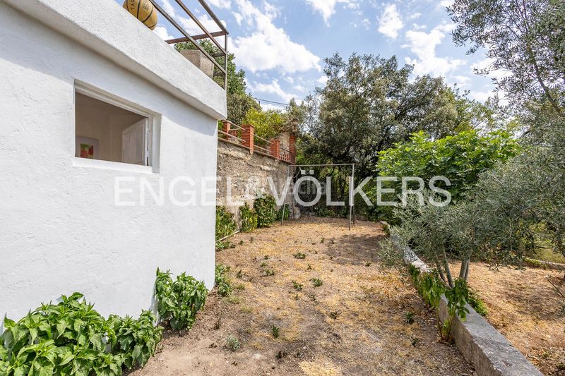 Foto f7398c3a-9f7d-4eda-8a25-162085b2d8c5. Casa amb calefacció piscina a Mediona