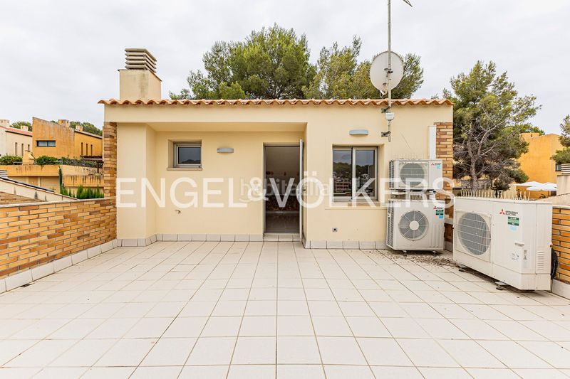 Foto e282c69f-1ead-4f1d-ab89-afcdb96e01a5. Casa amb calefacció aparcament a La Mora Tarragona
