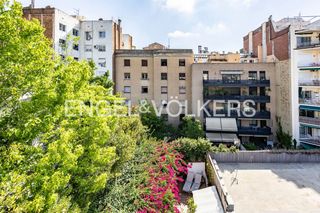 Penthouse in Sant Gervasi - Bonanova. Luminoso ático con gran potencial en lleó xiii