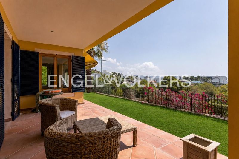 Foto 19444764-603b-4fd2-9da5-daf1d4005a29. Casa amb calefacció aparcament piscina a Can Girona - Terramar - Vinyet Sitges