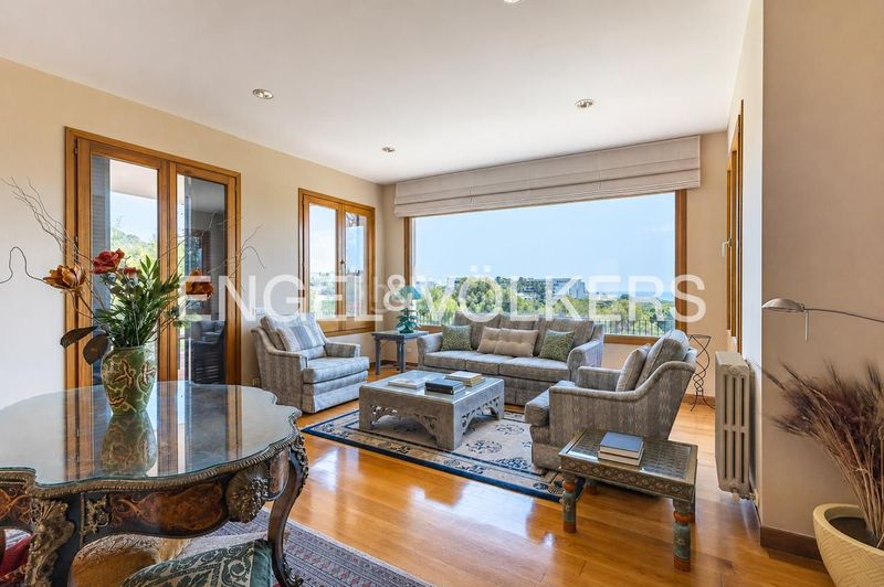 Foto 81befdfc-ce31-475e-b8a4-e061c09eb329. Casa amb calefacció aparcament piscina a Can Girona - Terramar - Vinyet Sitges
