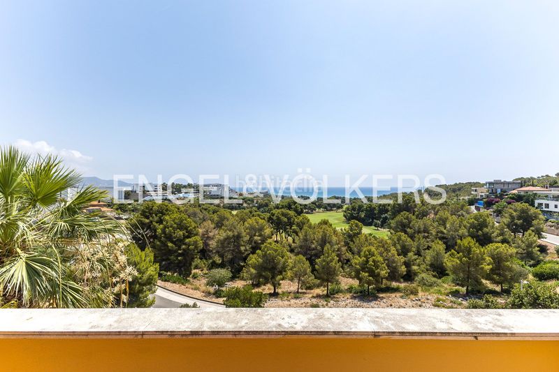 Foto d54fff8f-d70e-49f5-999d-41066f0f3f55. Casa amb calefacció aparcament piscina a Can Girona - Terramar - Vinyet Sitges