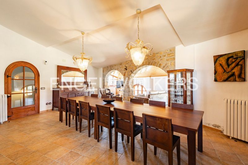 Foto ca87ce0c-3132-4e2e-a6d5-82b64c227b54. Casa amb calefacció aparcament piscina a Calonge de Segarra